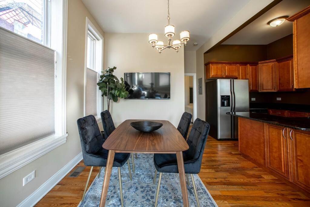 Getaway In The Heart Of Pilsen Chicago Appartement Buitenkant foto